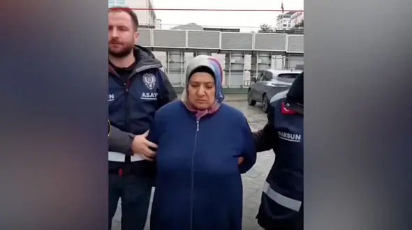 فیلم /  مادری دخترش را به قتل رساند ! / گردنش را شکست تا صحنه‌سازی خودکشی کند !