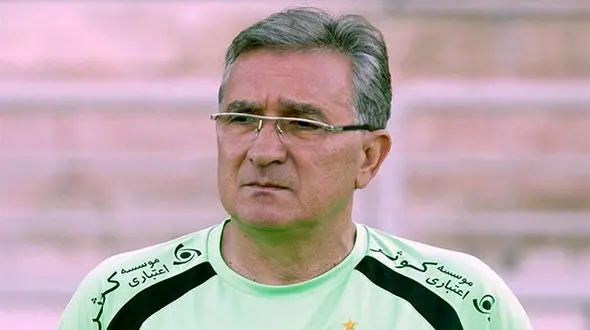  برانکو: طارمی با اجازه باشگاه در حال مذاکره با تیم‌های خارجی است/ برای کریمی آرزوی موفقیت می‌کنم به‌جز بازی با پرسپولیس 