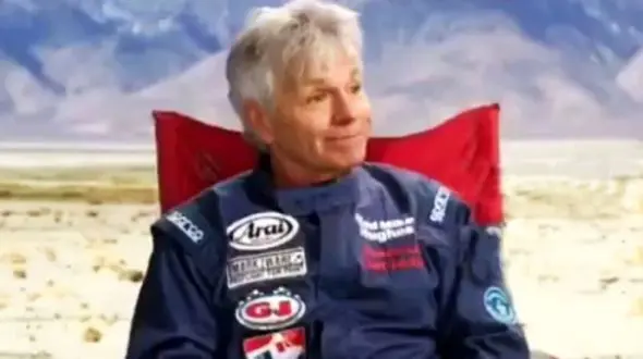 مردی  برای اثبات تخت بودن زمین، کشته شد! + فیلم لحظه مرگ
