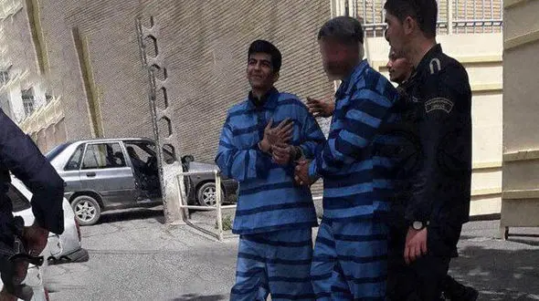 محاکمه فوری عاملان قتل شیرمحمد علی در زندان فشافویه  / روز 29 تیر ماه صورت می گیرد.