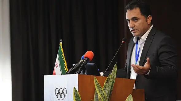 باقری: وزنه‌برداری ایران یک قواره بالاتر از سایر تیم‌های آسیا است/ از دختران توقع نتیجه ایده‌آل داریم