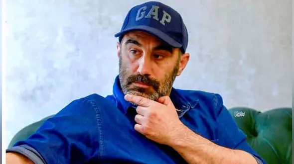 محسن تنابنده حق خواننده متجاوز را کف دستش گذاشت / عصبانیت آقای بازیگر همه چیز را افشا کرد!