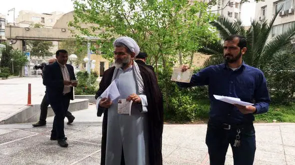 یک نماینده دیگر مجلس هم کاندیدای انتخابات ریاست‌جمهوری شد