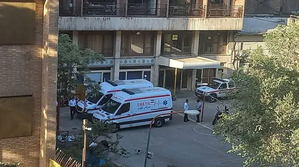 مسمومیت 70 دانشجو در تهران + عکس ها و جزئیات