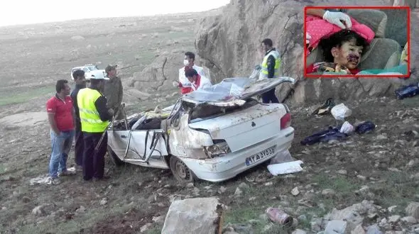 نجات دختر 4 ساله پس از سقوط به عمق دره  ۵۰ متری در یاسوج +عکس