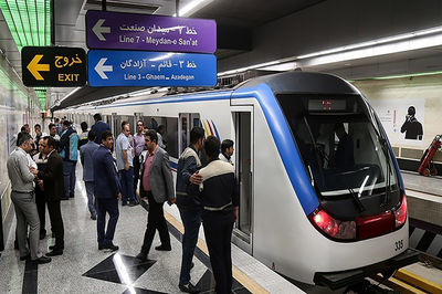 بازداشت ۵ نفر از نیروهای مترو در آستانه روز کارگر