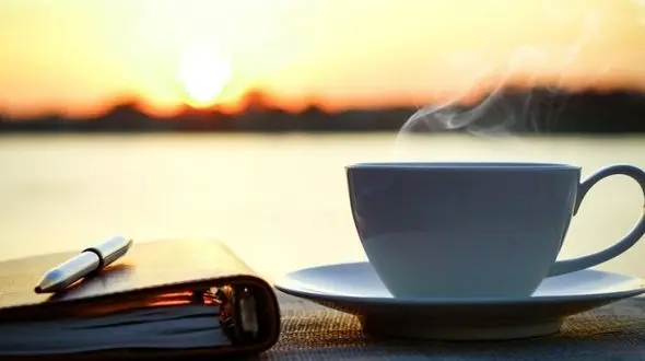 عادات اشتباه صبحگاهی که زیبایی را هدف می گیرند