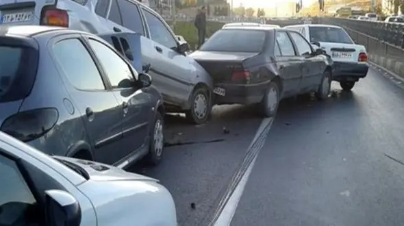 تصادف مرگبار در زاهدان / پژو 405 حامل سوخت،  جان 3 نفر را گرفت