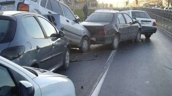 تصادف مرگبار در زاهدان / پژو 405 حامل سوخت،  جان 3 نفر را گرفت