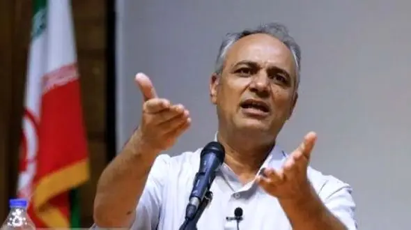 زیدآبادی: چرا رفتارهای عجیب مانند آتش زدن ماشین یا حرکات موزون در مجلس انجام نمی‌شود؟