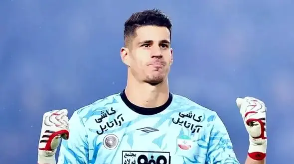 چرا نیازمند می خواهد به پرسپولیس بیاید؟