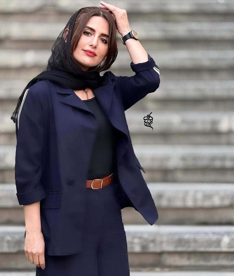 بیوگرافی رها خدایاری