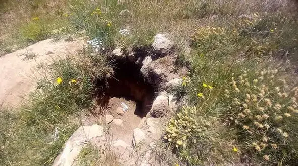 نقشه گنج 4 مرد را به پاسگاه پلیس کشاند ! / در ورزقان رخ داد