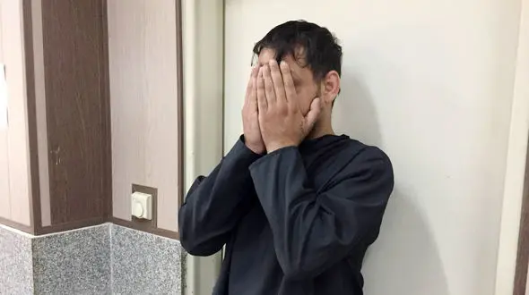 این مرد از 16 سالگی به زندان رفته است / توبه تبهکارقدیمی بخاطر مادرش  + فیلم و عکس