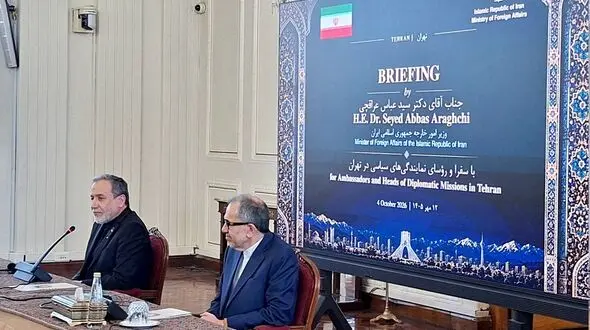 عراقچی: تنگه هرمز با اجرای طرح ۷ روزه ایران بازگشایی می‌شود