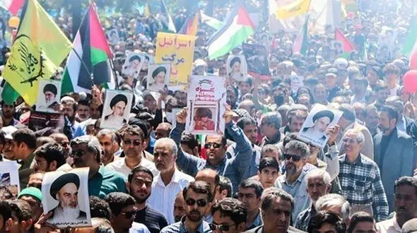 عکس / تیپ لوطی و داش‌مشتی‌ یک مرد در راهپیمایی روز قدس