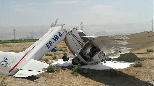 پشت پرده خبر فرود اضطراری هواپیما در یک پارک تهران