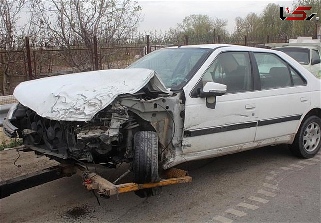 واژگونی خودرو پژو پارس در آزادراه قزوین به زنجان/ 2کشته و زخمی داشت