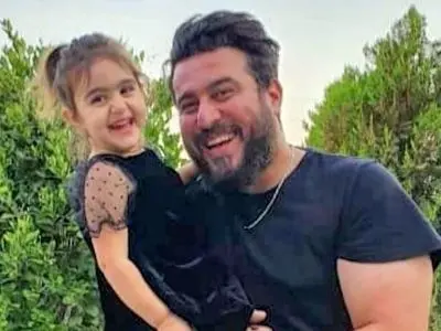 فیلم/ تفاوت فاحش محسن کیایی و دختر خانم نازش از لحاظ علاقه به سیرابی / یه خورده از دخترت یاد بگیر