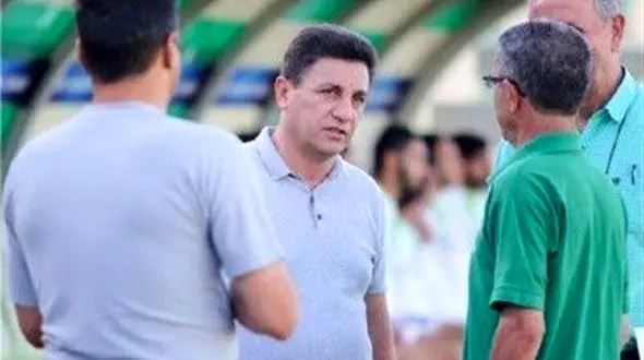 واکنش تند قلعه نویی به توهین برخی تماشاگران