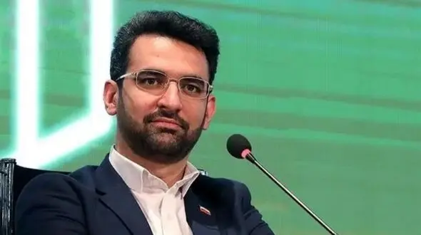 آذری جهرمی: آزادی بیان نقض خواهد شد / این وعده رییس جمهور با مردم نبود