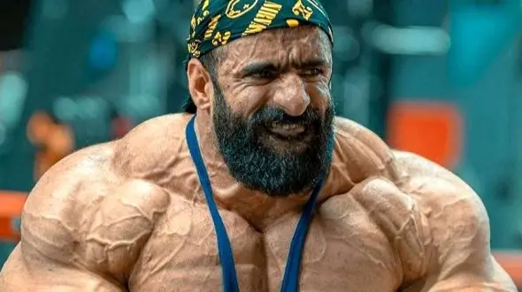 تصاویری از لاغری شدید هادی چوپان، محبوب ترین ورزشکار ایرانی/ اون همه عضله کو پس؟