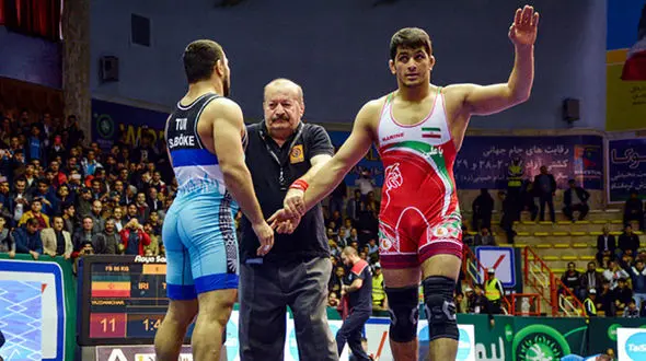 ایران برای قهرمانی با امریکا می جنگد