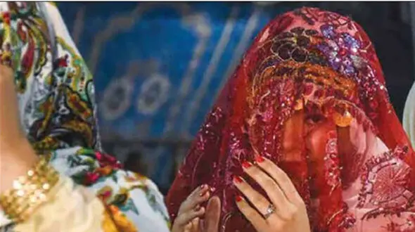 فرار لیلا عروس 9 ساله از خلوت داماد سن بالا 