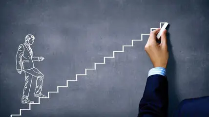 فرمول طلایی موفقیت شغلی: یادگیری 3 مهارت اجتماعی ضروری