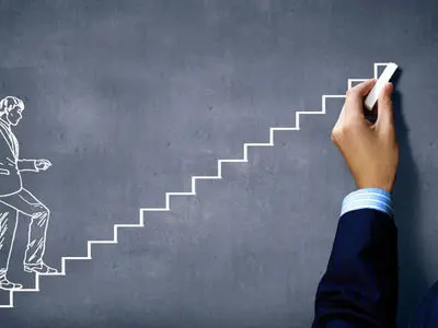 فرمول طلایی موفقیت شغلی: یادگیری 3 مهارت اجتماعی ضروری