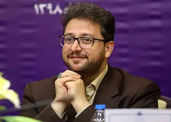 واقعیت فیلم رقص سید بشیر حسینی در کنار دختران نامتعارف / مردی که با آبروی آقای دکتر بازی کرد !
