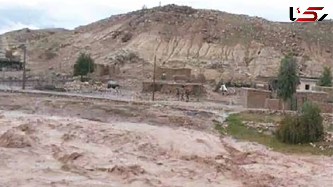 همه اتفاقاتی که بر اثر سیل در لرستان به وقوع پیوست / مسکن مهر محاصره سیل+ عکس