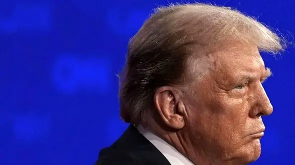 ترامپ در مقابل خطوط هوایی مکزیک