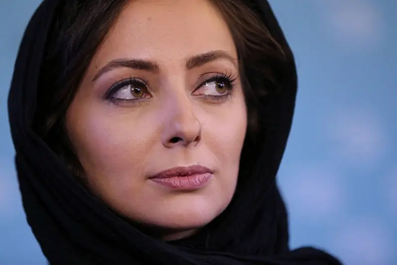 زیر سقف دودی