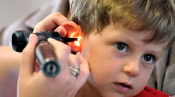 چگونه با یک روش ساده از کم‌ شنوایی و کم‌ بینایی پیشگیری کنیم؟