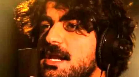 فیلم اجرای باشکوه عرفان طهماسبی در کنسرت بزرگ تهران /  با صدای بهشتیش ترکوند! / آرامش جانم هر شب نگرانم...