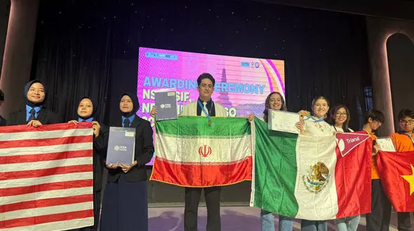 درخشش دانش‌آموزان مخترع ایرانی در مسابقات جهانی اندونزی ۲۰۲۵ / ۳ مدال طلا و یک جایزه ویژه برای تیم ایران
