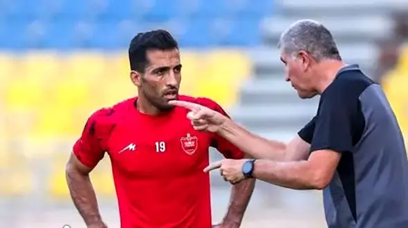 گاریدو ، امیری و کریم باقری در مراسم تشییع صدف خالقی + فیلم