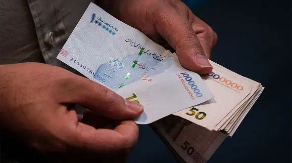 حذف چهار صفر طرحی بیهوده و محرک تورم است