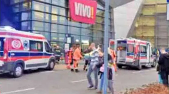 حمله خونین به مشتریان یک فروشگاه