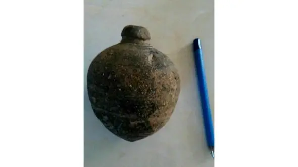 کشف کوزه سفالی مربوط به دوره سلجوقی در نیشابور