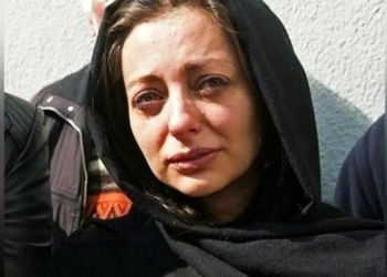 عکس ها / نفیسه روشن: من تک و تنهام .../  یتیم بودن درد داره ! .../ نه پدری دارم نه مادری نه برادری! نه خواهری و نه دای و عمو .... همشون مردن