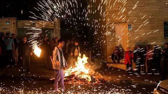  قطع شدن انگشتان دست پسر 14 کرمانشاهی / اولین قربانی چهارشنبه سوری 99