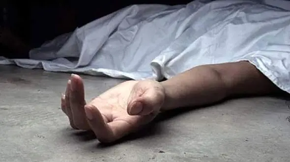 سلاخی وحشتناک یک دختر در ملاعام / قاتل یک زن بود + عکس