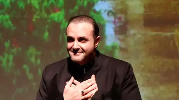 دانلود آهنگ باشکوه سینا سرلک آن نفسی که با خودی یار چو خار آیدت / طالب بی‌قرار شو تا که قرار آیدت