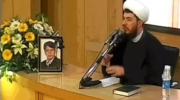 در مراسم ختم باقری درمنی چه گذشت؟ / تنها بازمانده مرد اعدامی کیست؟ + عکس 