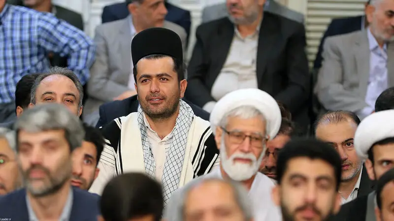 حضرت آیت الله خامنه ای رهبر معظم انقلاب در دیدار هزاران نفر از معلمان و فرهنگیان سراسر کشور به مناسبت روز معلم	