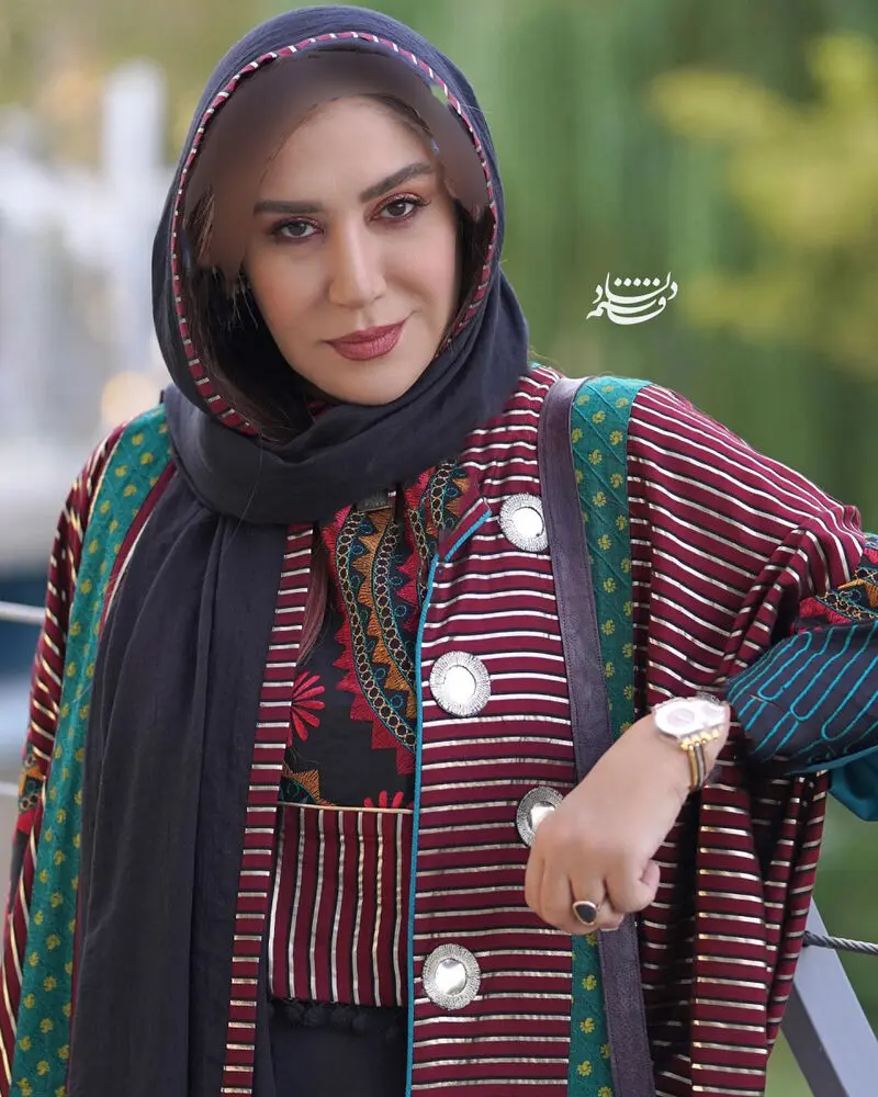 نسیم ادبی 