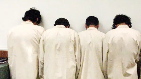 یادداشت ترسناک دزدان میلیاردی شمال تهران روی آینه خانه های ویلایی+عکس