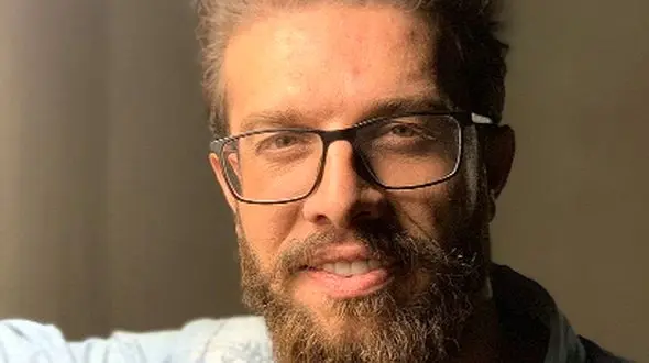 بیوگرافی و زندگی خصوصی مجتبی شفیعی و همسرش + تصاویر جذاب و دیدنی